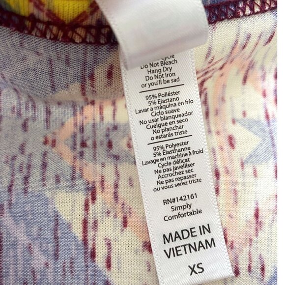 LULAROE Lynnae Top Size XS Tunic Tee Womens Boho Long Sleeve - Picture 6 of 7